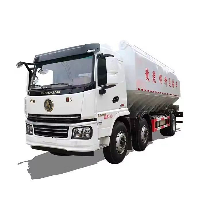 15 Ton Self-Loading Bulk Feed Truck for Grain Hauling